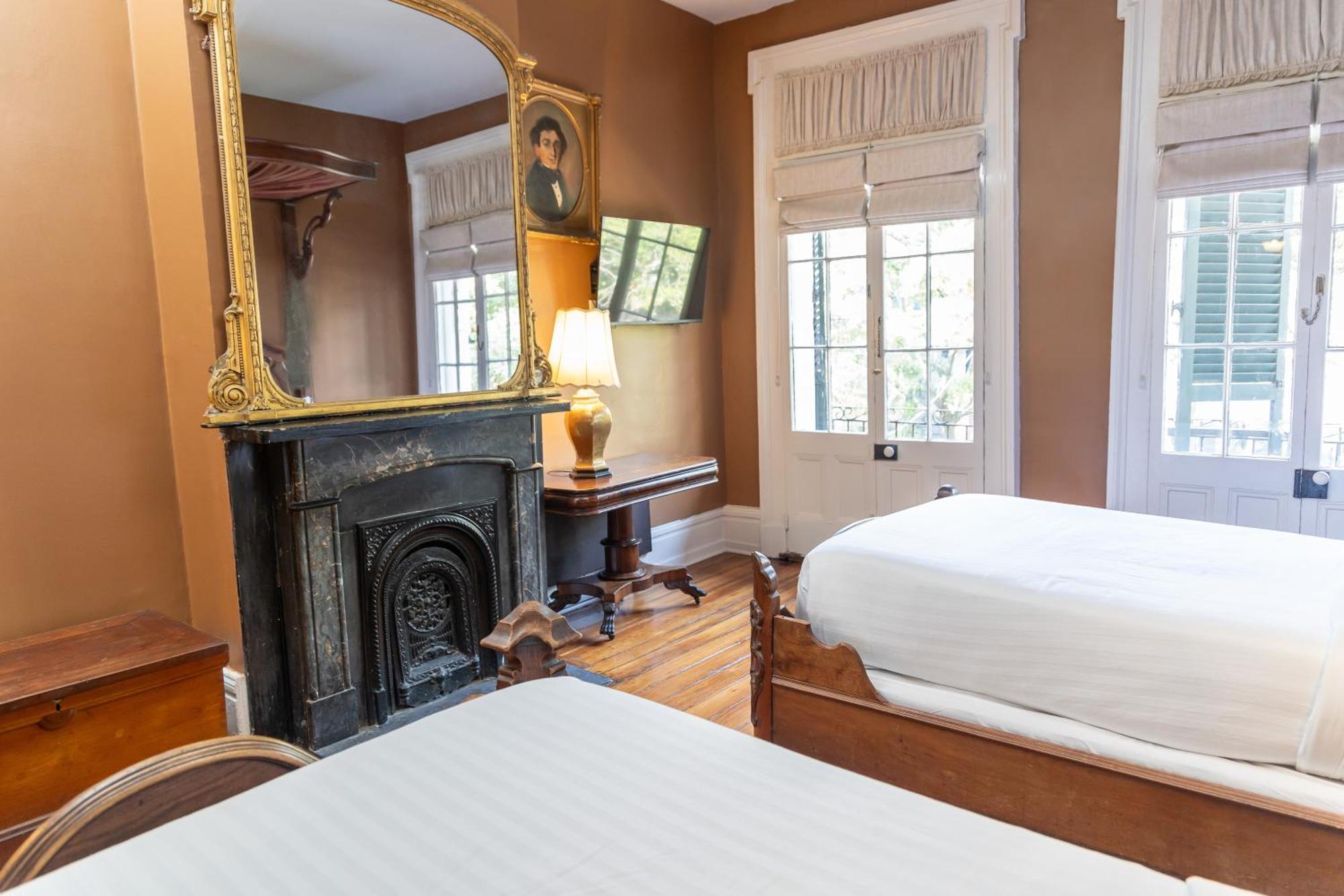 Lamothe House A French Quarter Hotel Nova Orleães